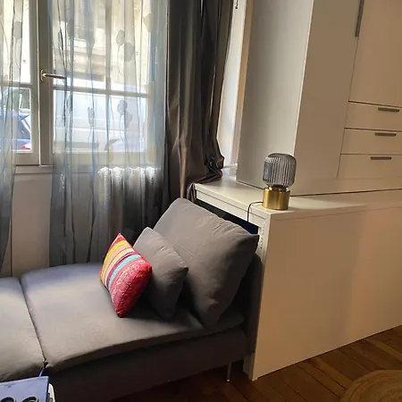 Passy Tour Eiffel Appartement *