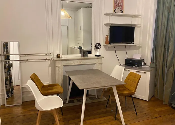 Passy Tour Eiffel דירה