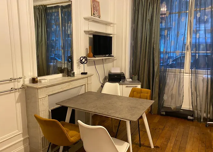 Appartement Passy Tour Eiffel *