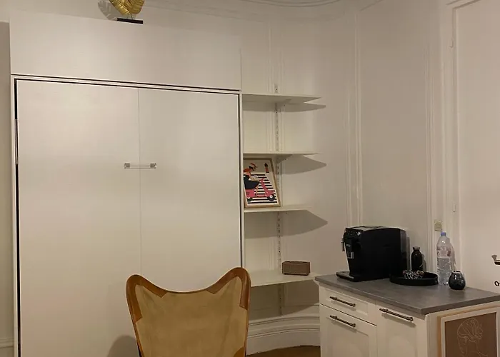 Passy Tour Eiffel פריז