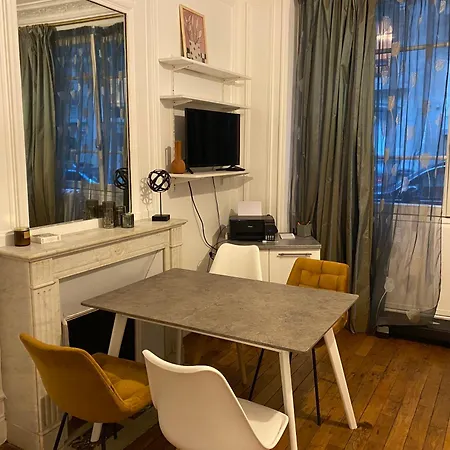 Apartament Passy Tour Eiffel *